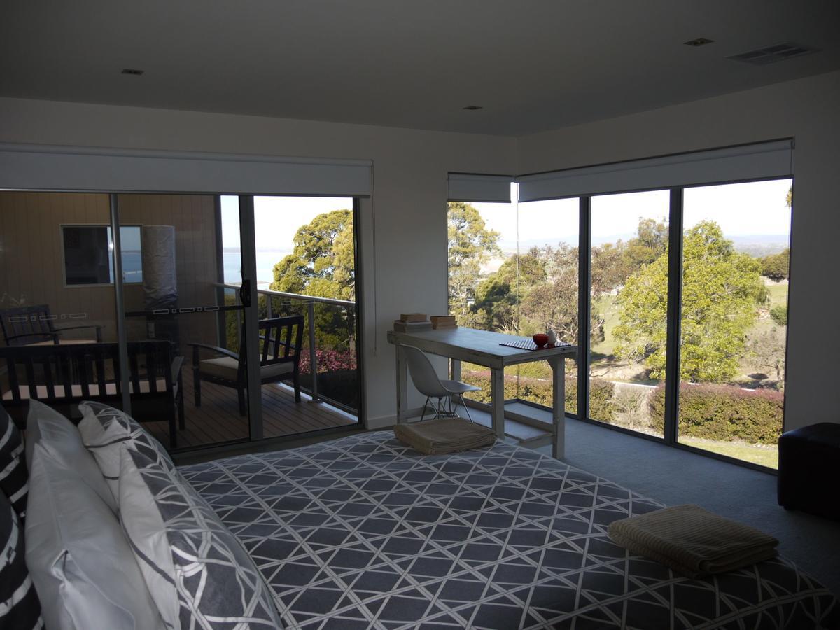 Spectacular Holiday Living Bridport Exterior photo
